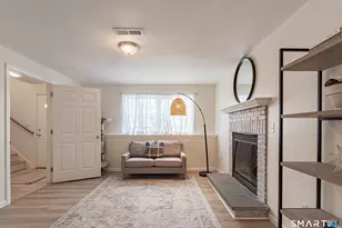 31 Parkwood Ave, Waterbury, CT 06708 - Photo 21