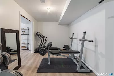 31 Parkwood Avenue, Waterbury, CT 06708 - Photo 23