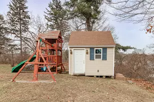 31 Parkwood Ave, Waterbury, CT 06708 - Photo 33