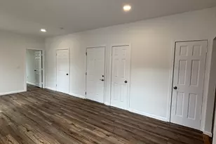 110 Rockwell Ave, New Britain, CT 06051 - Photo 5