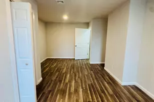 1415 Stratford Ave, Bridgeport, CT 06607 - Photo 13