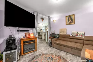 16 Cole St, Bridgeport, CT 06604 - Photo 9