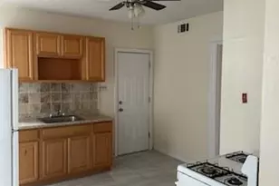 481 Hollister Ave, Bridgeport, CT 06607 - Photo 5