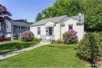 136 Center Street, Stamford, CT 06906 - Photo 9