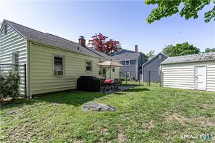 136 Center St, Stamford, CT 06906 - Photo 11