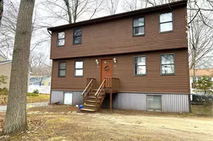 53 Laurelwood Dr, East Lyme, CT 06357 - Photo 1