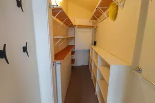 800 E Broadway, Milford, CT 06460 - Photo 15