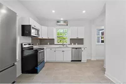 318 Humphrey Street #1, New Haven, CT 06511 - Photo 11