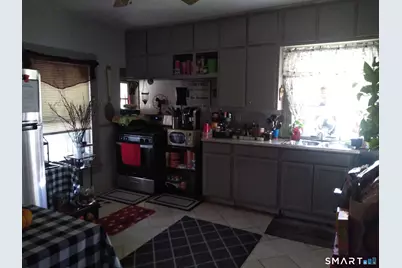 272 Burritt Street, New Britain, CT 06053 - Photo 17