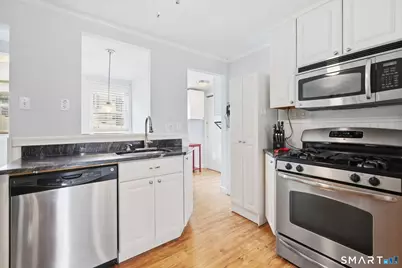11 Union Street, Wallingford, CT 06492 - Photo 7