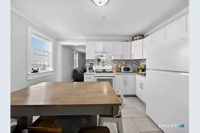 1389 Pembroke Street, Bridgeport, CT 06608 - Photo 3