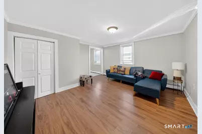 1389 Pembroke Street, Bridgeport, CT 06608 - Photo 9