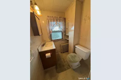 59 Addison Street, Waterbury, CT 06708 - Photo 17