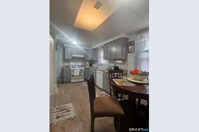 53-55 Laurel Street #53, Manchester, CT 06040 - Photo 5