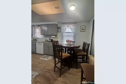 53-55 Laurel Street #53, Manchester, CT 06040 - Photo 3