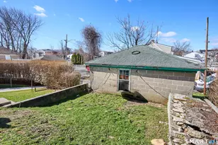 203-207 Wayne St, Bridgeport, CT 06606 - Photo 7