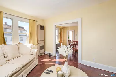 203-207 Wayne Street, Bridgeport, CT 06606 - Photo 17