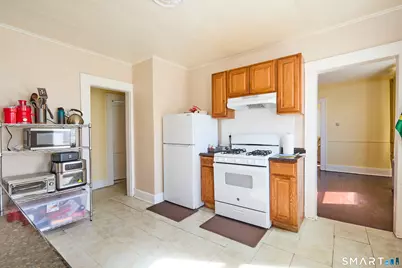 203-207 Wayne Street, Bridgeport, CT 06606 - Photo 23