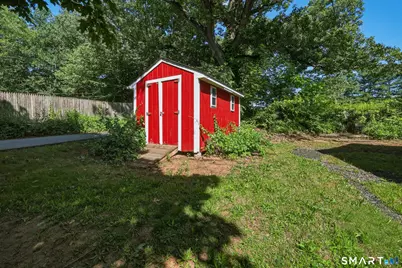 24 Guerney Avenue, Meriden, CT 06451 - Photo 5