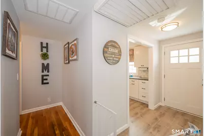 7 Pine Grove Avenue, Enfield, CT 06082 - Photo 7