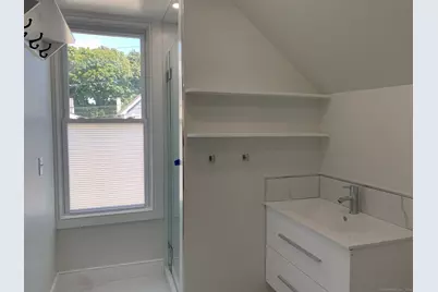 35 Seaview Avenue #2nd fl, Norwalk, CT 06855 - Photo 15