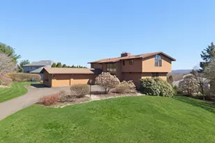 279 Mooreland Rd, Berlin, CT 06037 - Photo 1