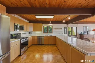 279 Mooreland Rd, Berlin, CT 06037 - Photo 13