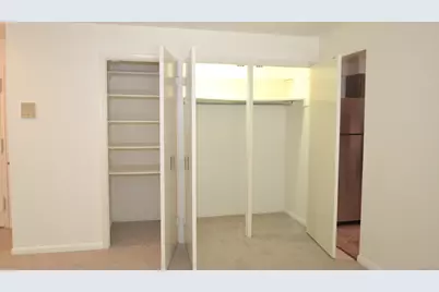 3900 Park Avenue #8p, Bridgeport, CT 06604 - Photo 7