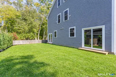 135 Grace Street, Fairfield, CT 06825 - Photo 3