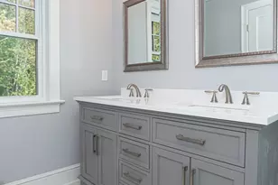 135 Grace St, Fairfield, CT 06825 - Photo 15