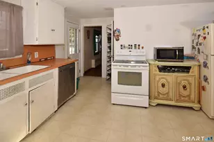 3 French Rd, Manchester, CT 06042 - Photo 7