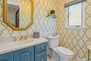 9 Tamarack Pl, Greenwich, CT 06831 - Photo 11