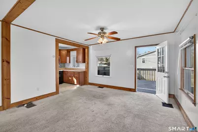 274 Peck Avenue, West Haven, CT 06516 - Photo 9