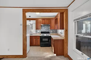 274 Peck Ave, West Haven, CT 06516 - Photo 11