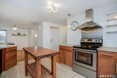 422 South Main Street, West Hartford, CT 06110 - Photo 7