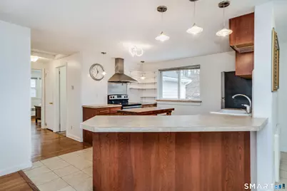 422 South Main Street, West Hartford, CT 06110 - Photo 9