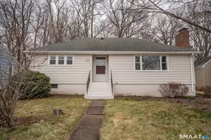 422 S Main St, West Hartford, CT 06110 - Photo 35