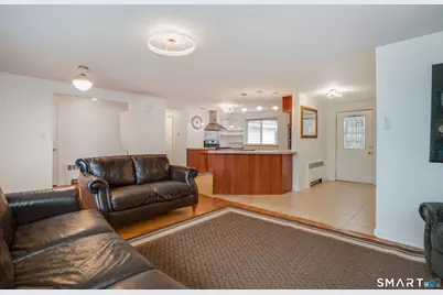 422 South Main Street, West Hartford, CT 06110 - Photo 3