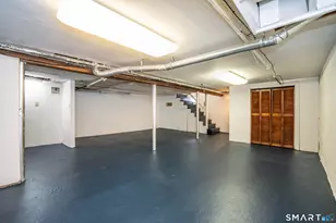 422 S Main St, West Hartford, CT 06110 - Photo 27