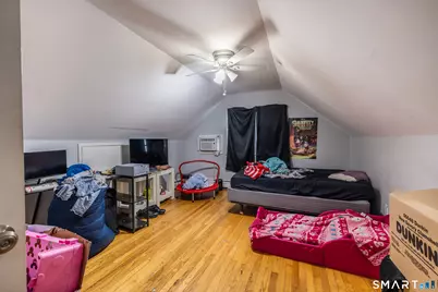 410 Platt Street, Bridgeport, CT 06606 - Photo 13