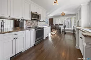 25 Morningside Dr, Ansonia, CT 06401 - Photo 3