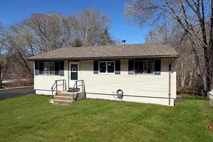 33 Shawondassee Dr, Stonington, CT 06378 - Photo 1