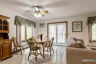 24 Millbrook Ct, Newington, CT 06111 - Photo 3