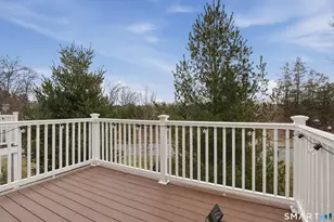 3 Village Xing, East Lyme, CT 06357 - Photo 5