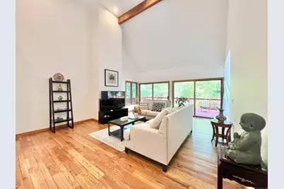 314 Erskine Road, Stamford, CT 06903 - Photo 7