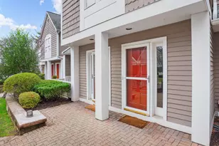 453 E Putnam Ave, Greenwich, CT 06807 - Photo 25