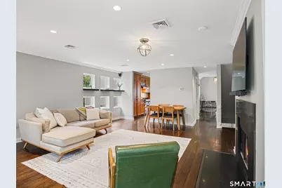 453 East Putnam Avenue #4B, Greenwich, CT 06807 - Photo 3