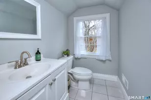 3725 Redding Rd, Fairfield, CT 06824 - Photo 27