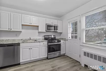 29 Hamilton Court #D, Stamford, CT 06902 - Photo 1