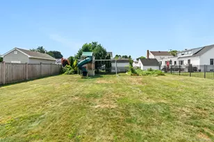 131 Spruce St, Stratford, CT 06615 - Photo 37